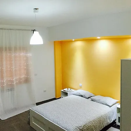 לינה וארוחת בוקר Stefyld פאולה